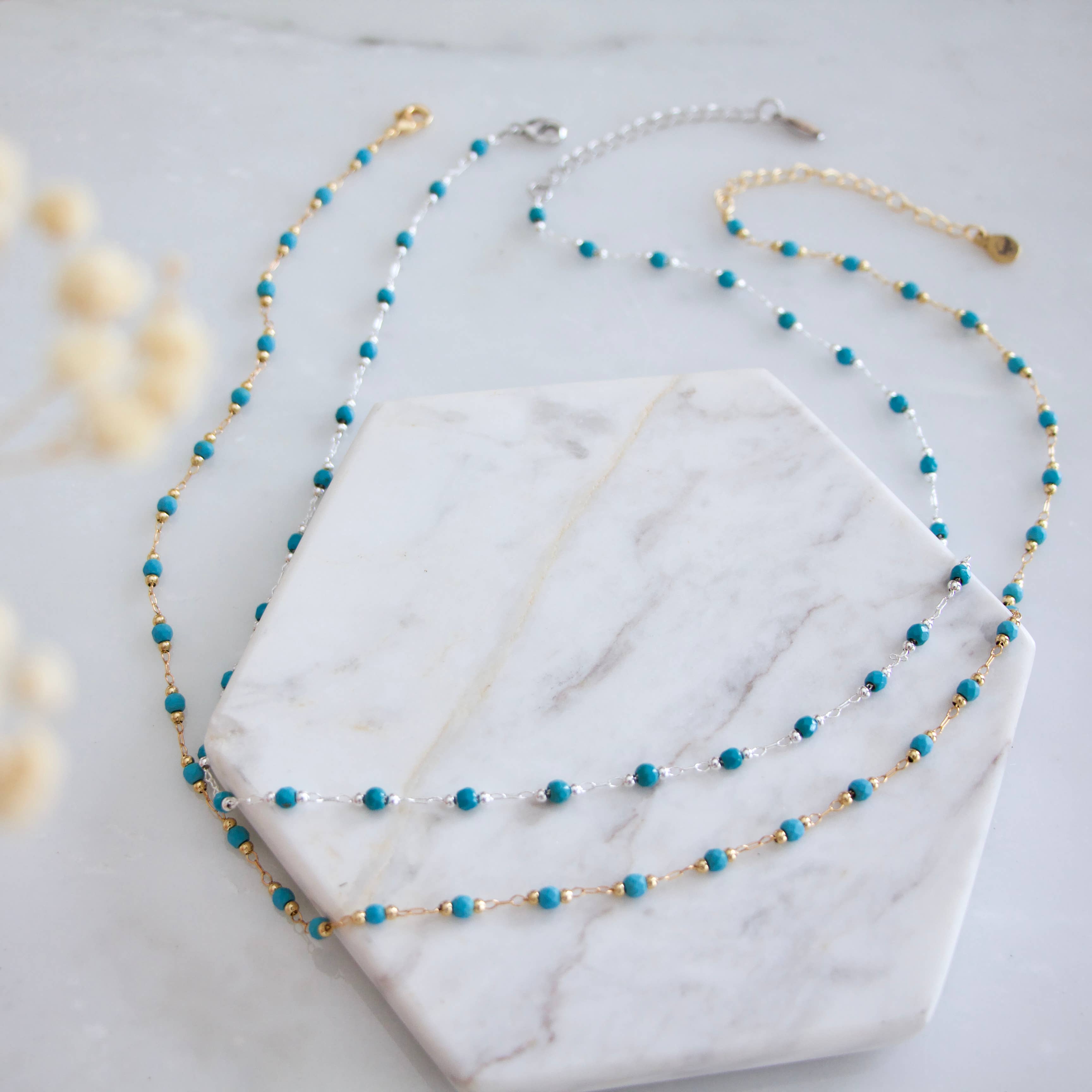 Faceted Stone Turquoise Choker Necklace