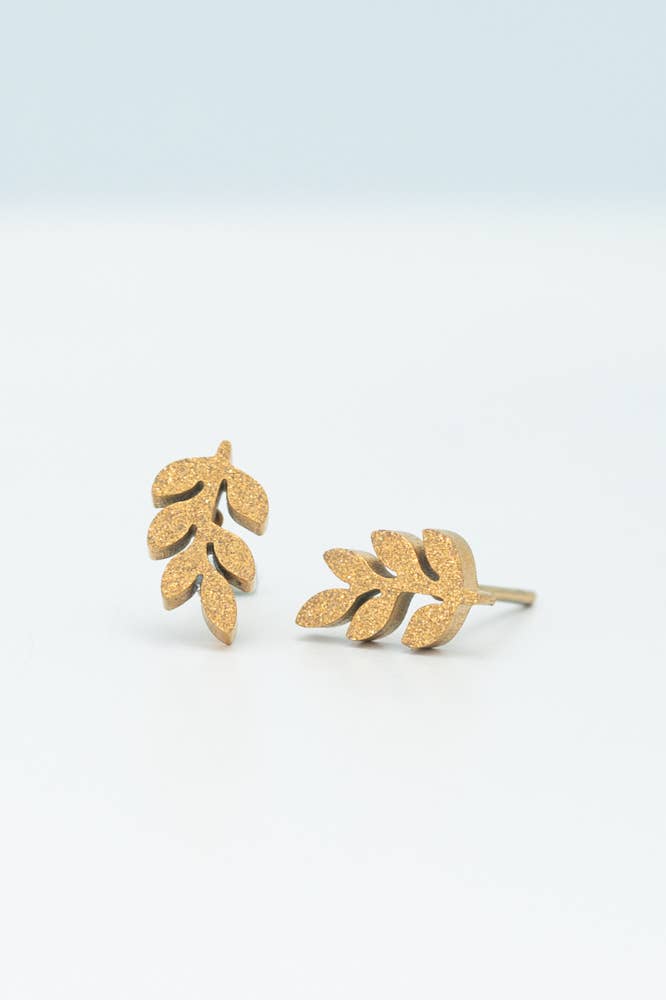 Frosted Rowen Stud Earrings