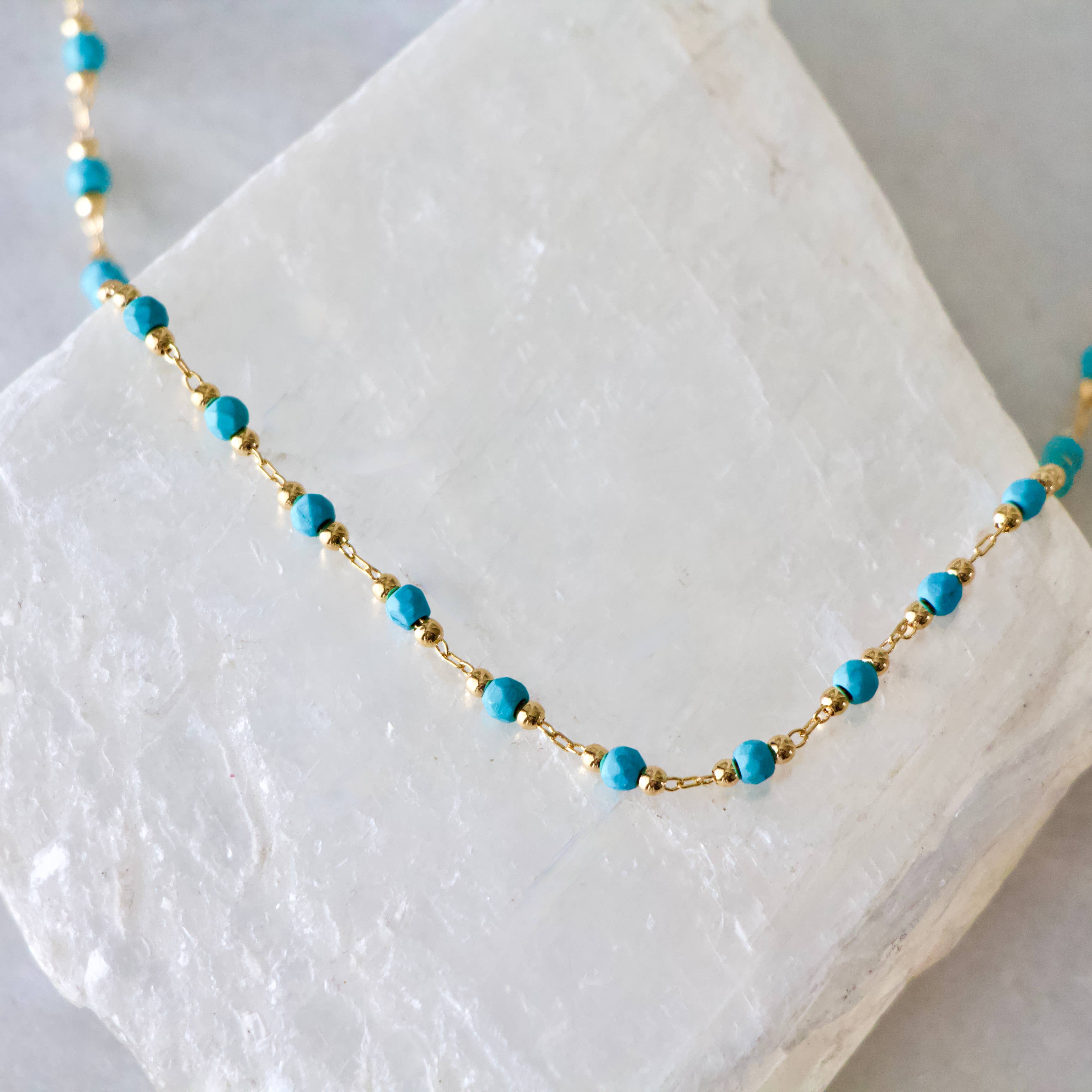 Faceted Stone Turquoise Choker Necklace