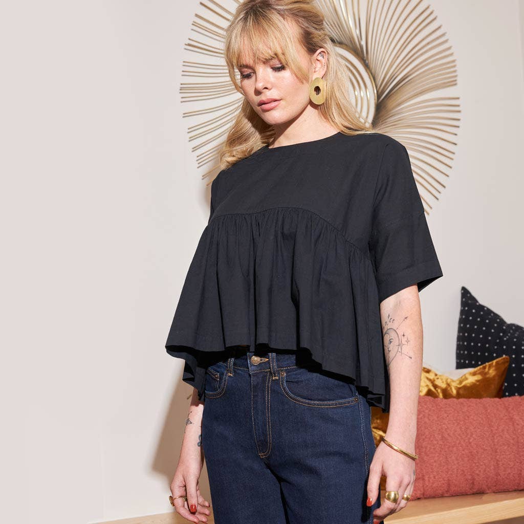 Boxy Ruffle Blouse - Black