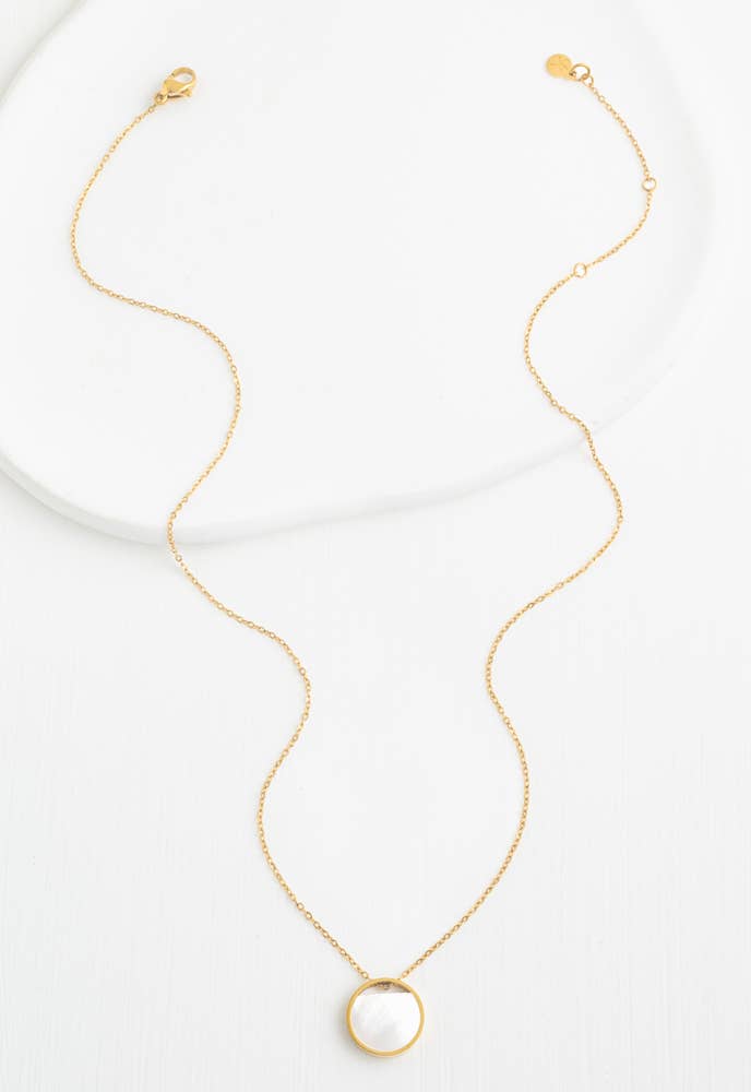Iris Mother-of-Pearl Necklace