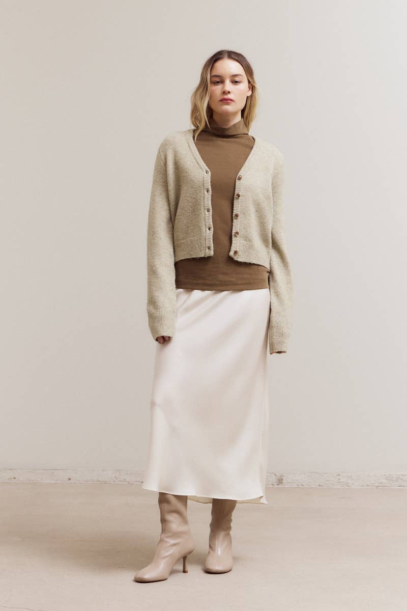 V-NECK SWEATER CARDIGAN