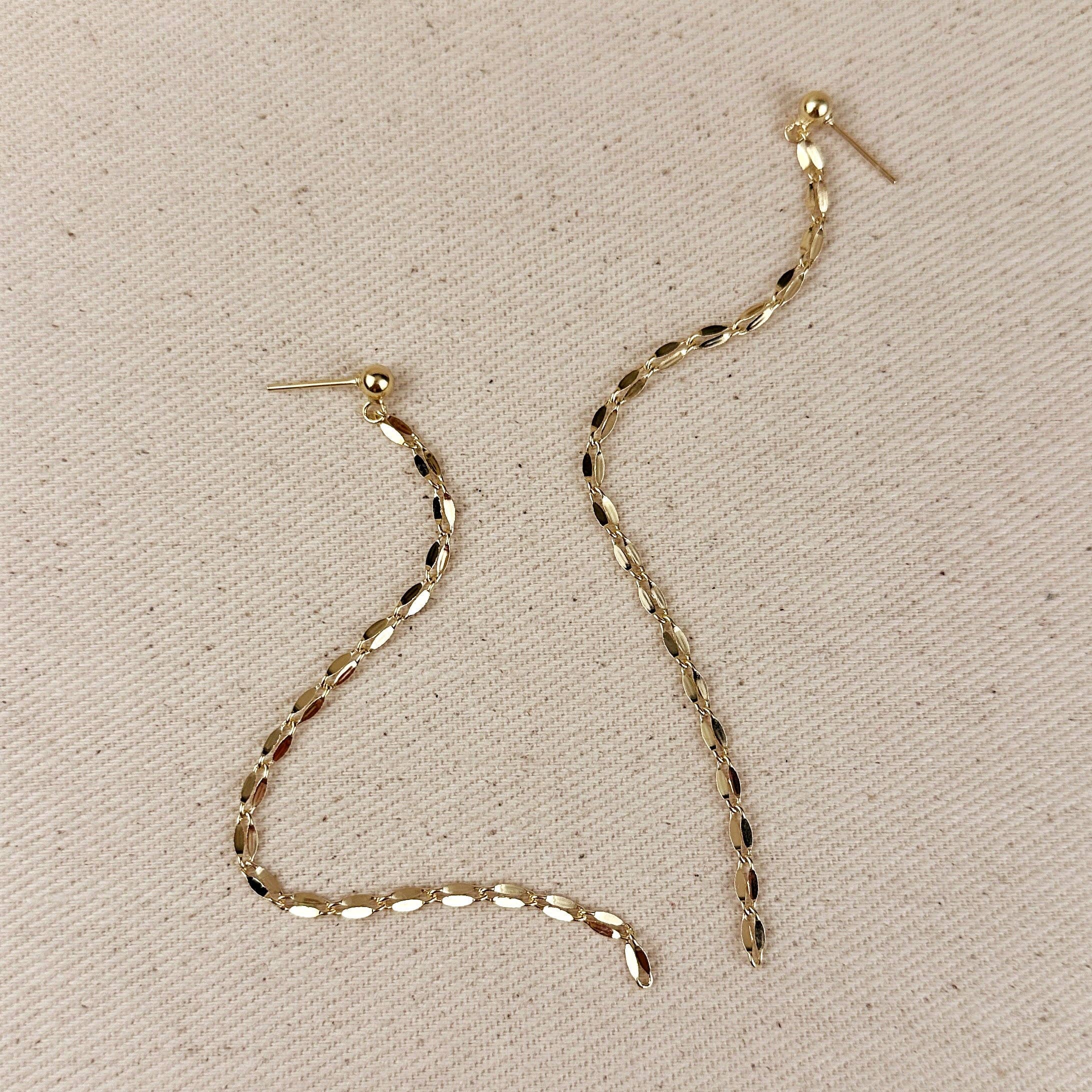 Detailed Chain Drop Earrings