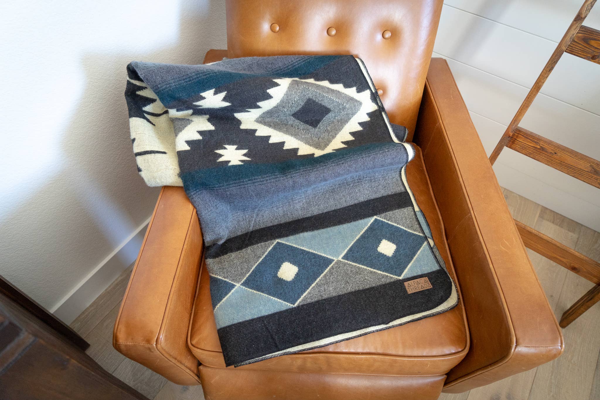 Andean Alpaca Wool Blanket - Midnight