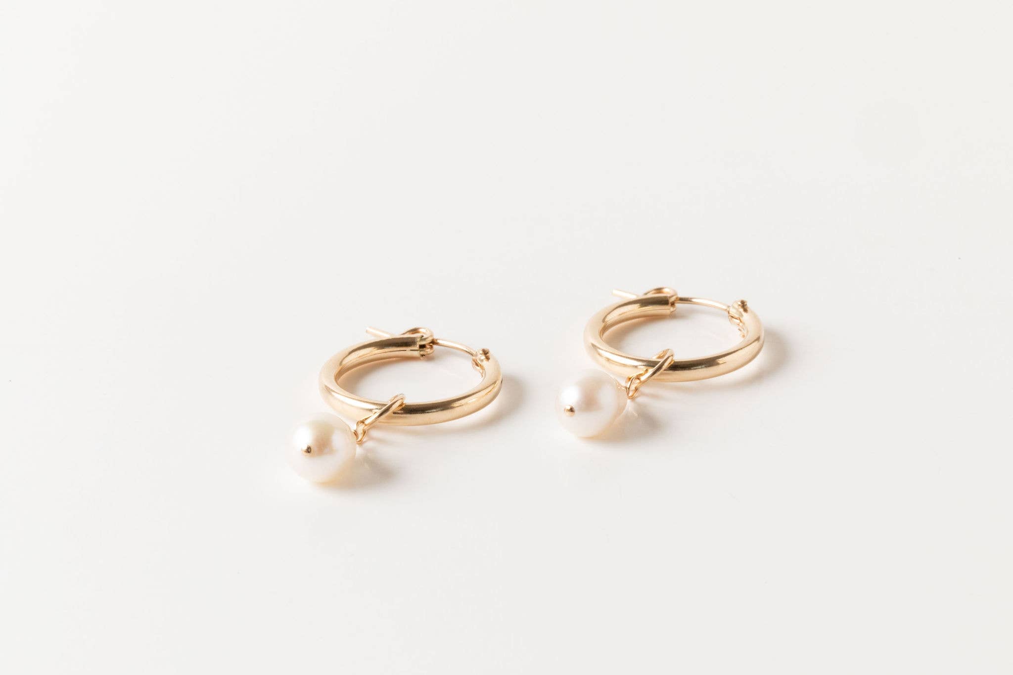 Diane Pearl Hoop Earrings