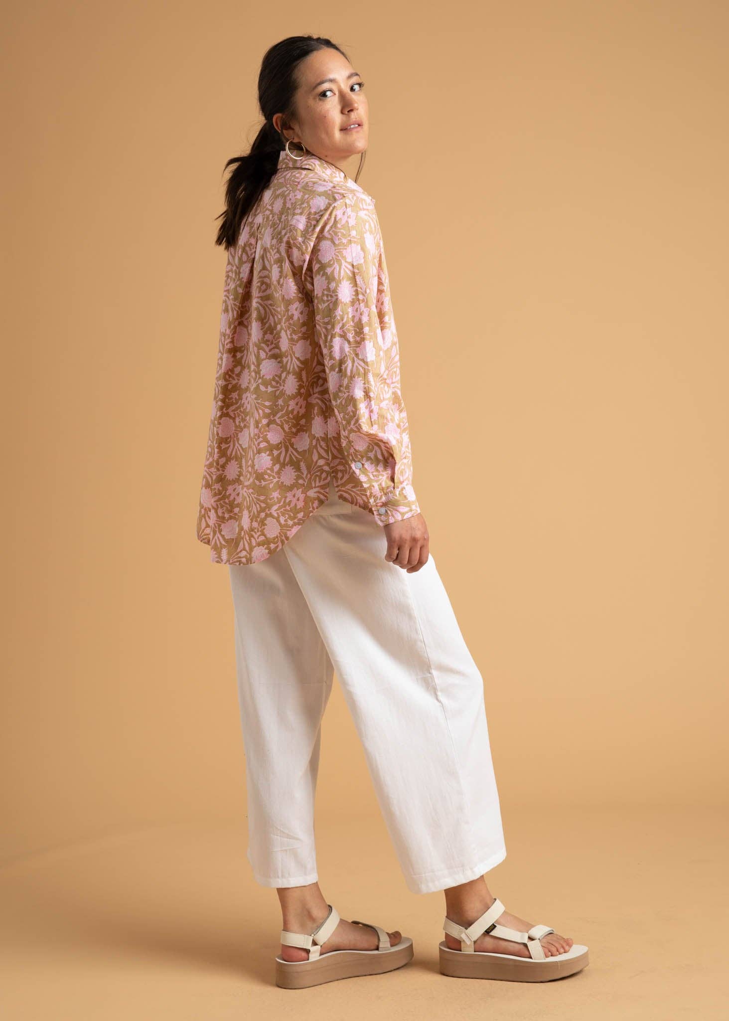 Good Boyfriend Shirt - Floral Escape Baked Clay & Neon Pink