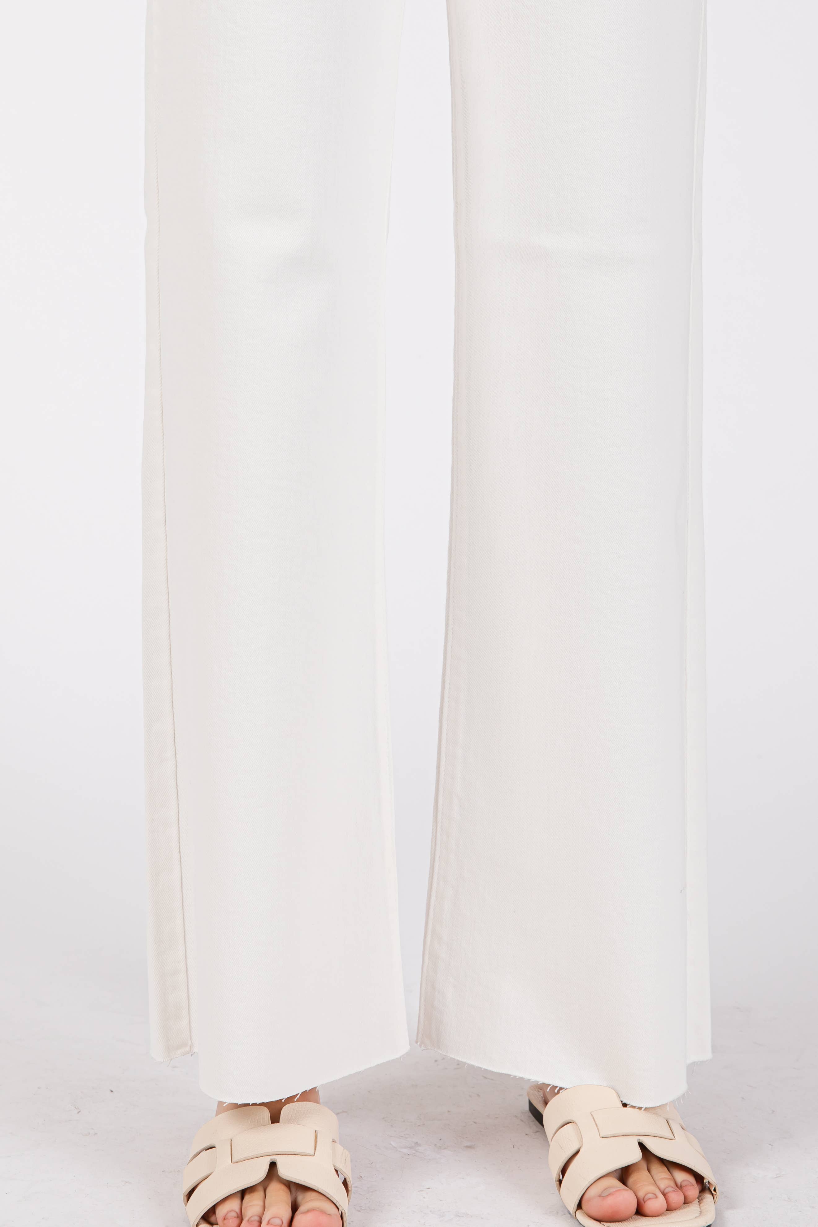 Paola A-Line Scissor Cut Wide Jeans - White
