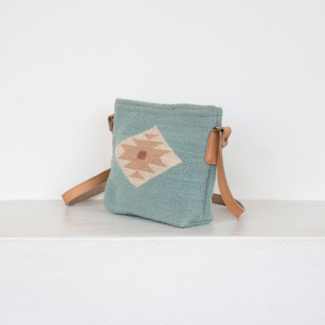 Flor de Cielo Crossbody