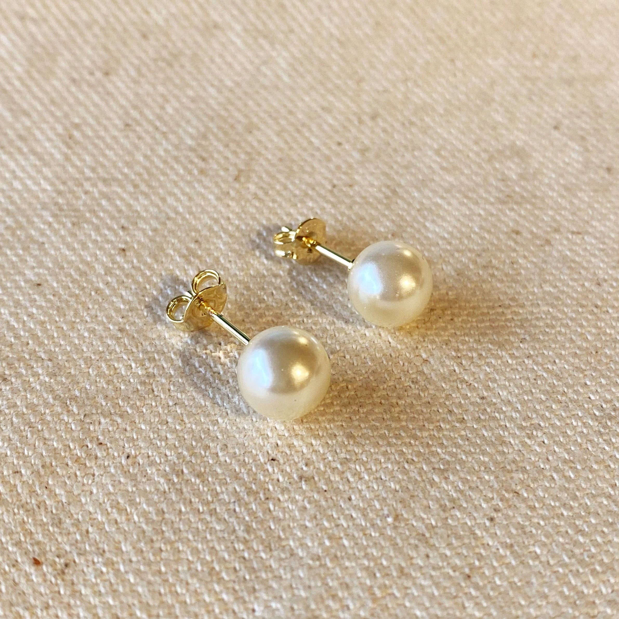 8mm Classic Pearl Stud Earrings
