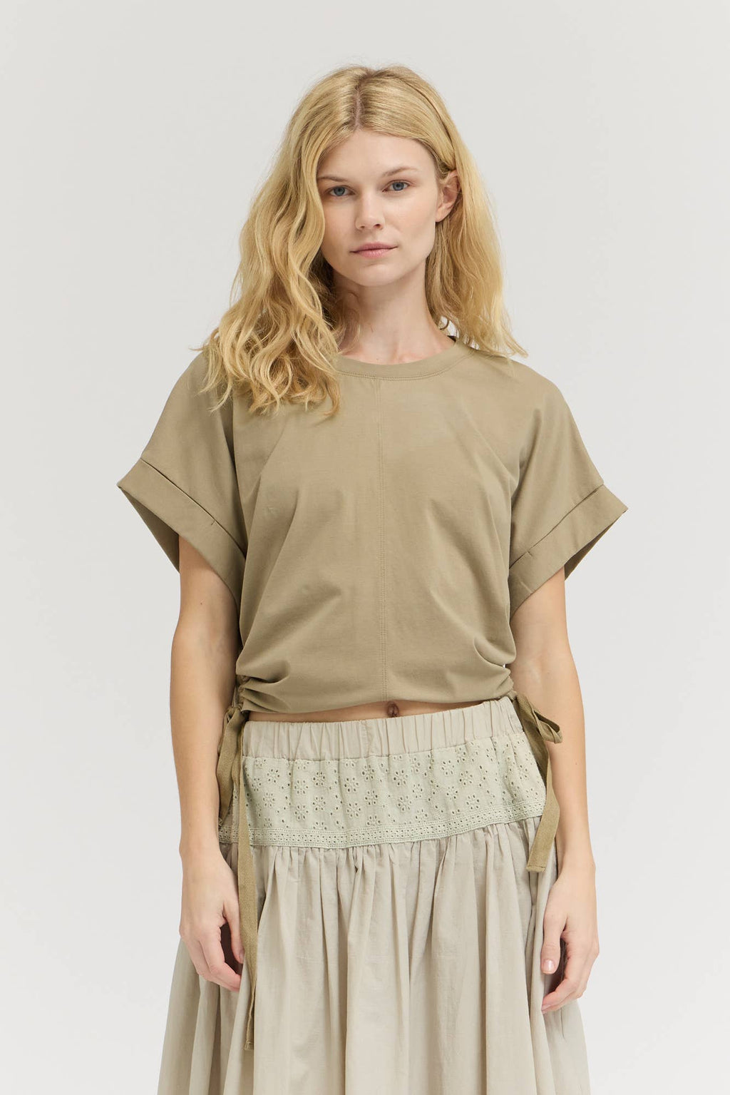 Side Scrunch Tee