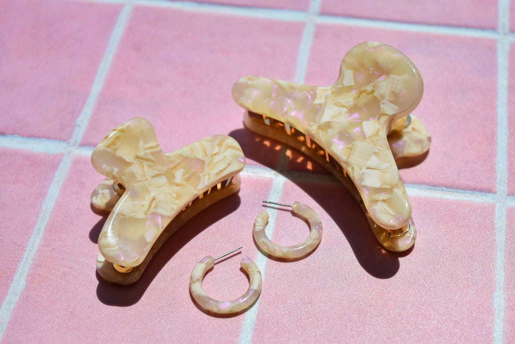 French Claw in Angel Wing | Beige Iridescent Purple Acetate Claw