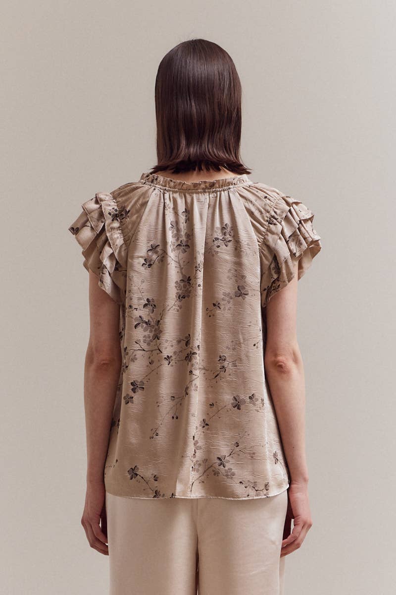 PRINTED RUFFLE TOP