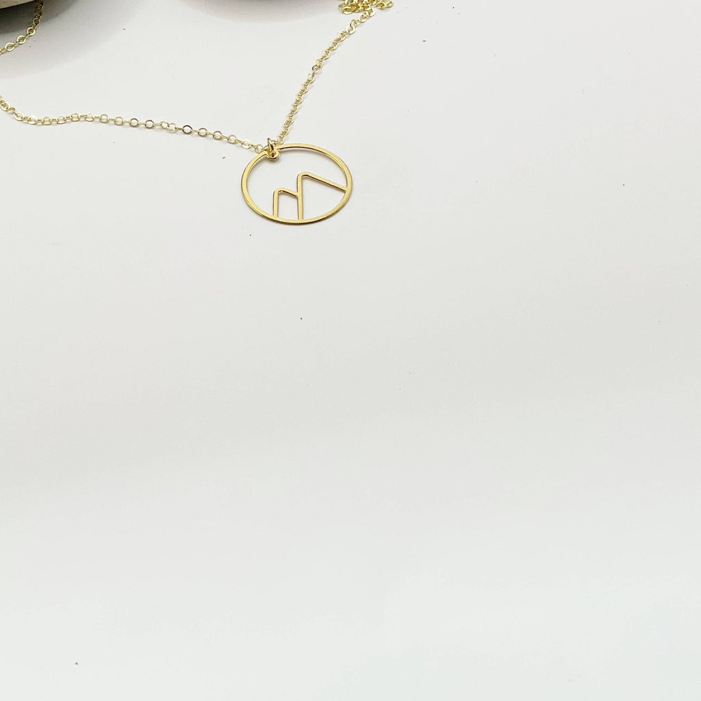 Twin Peaks Necklace | Gold