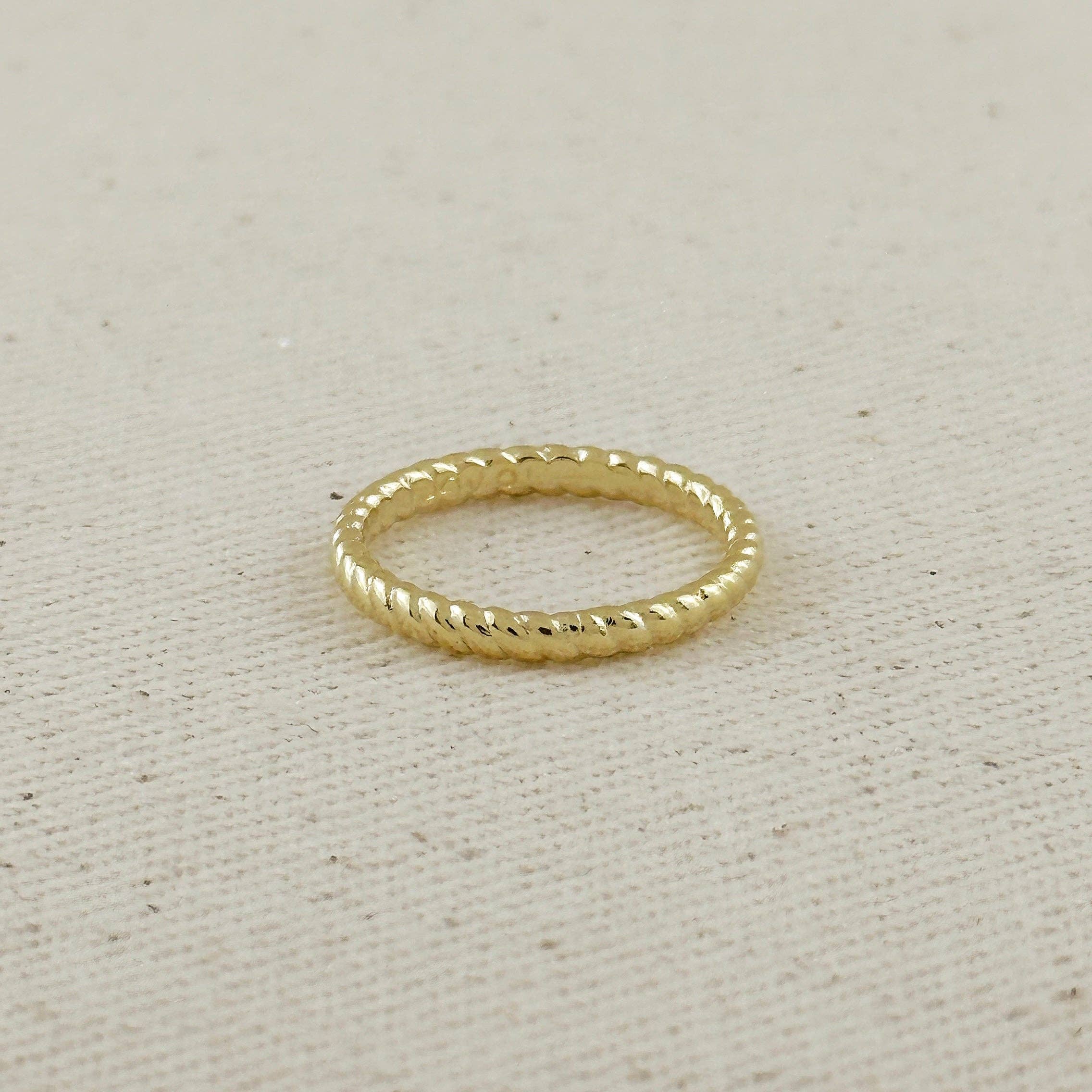 Twisted Design Band Ring