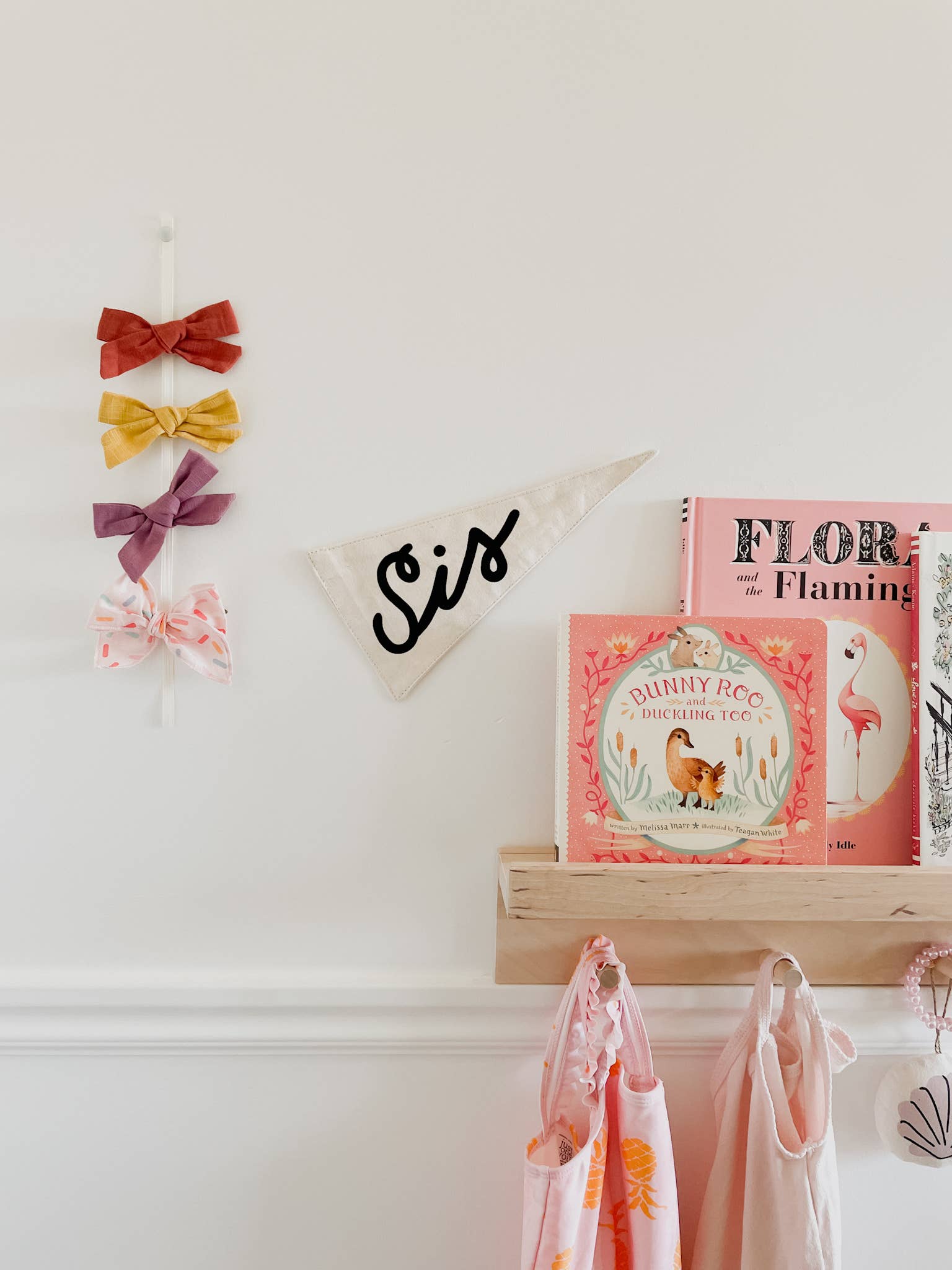 Sis Canvas Pennant