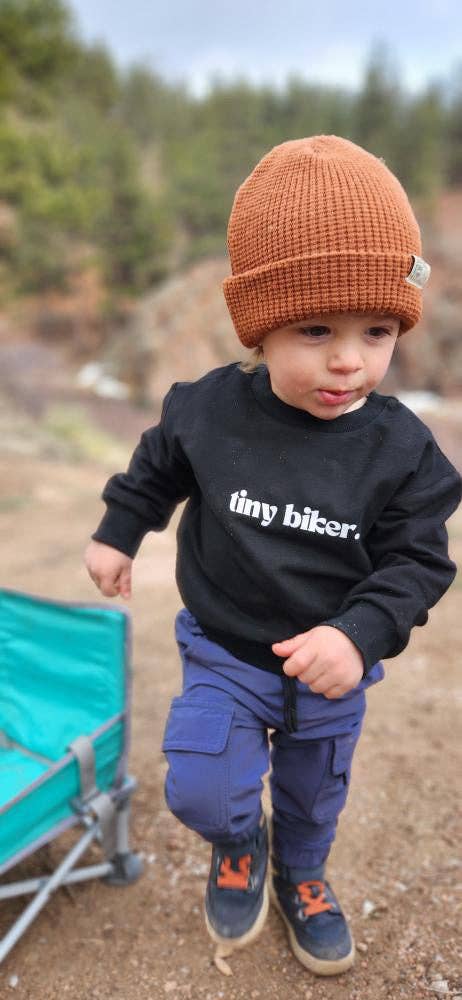 Kid's Organic Pullover - Black - Tiny Camper