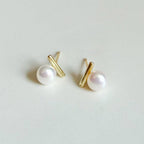 Pearl Bar Studs