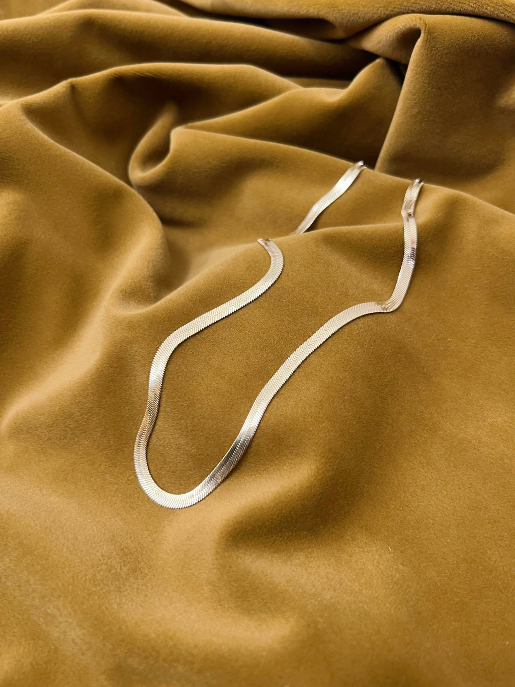 Sol Necklace Herringbone 4mm