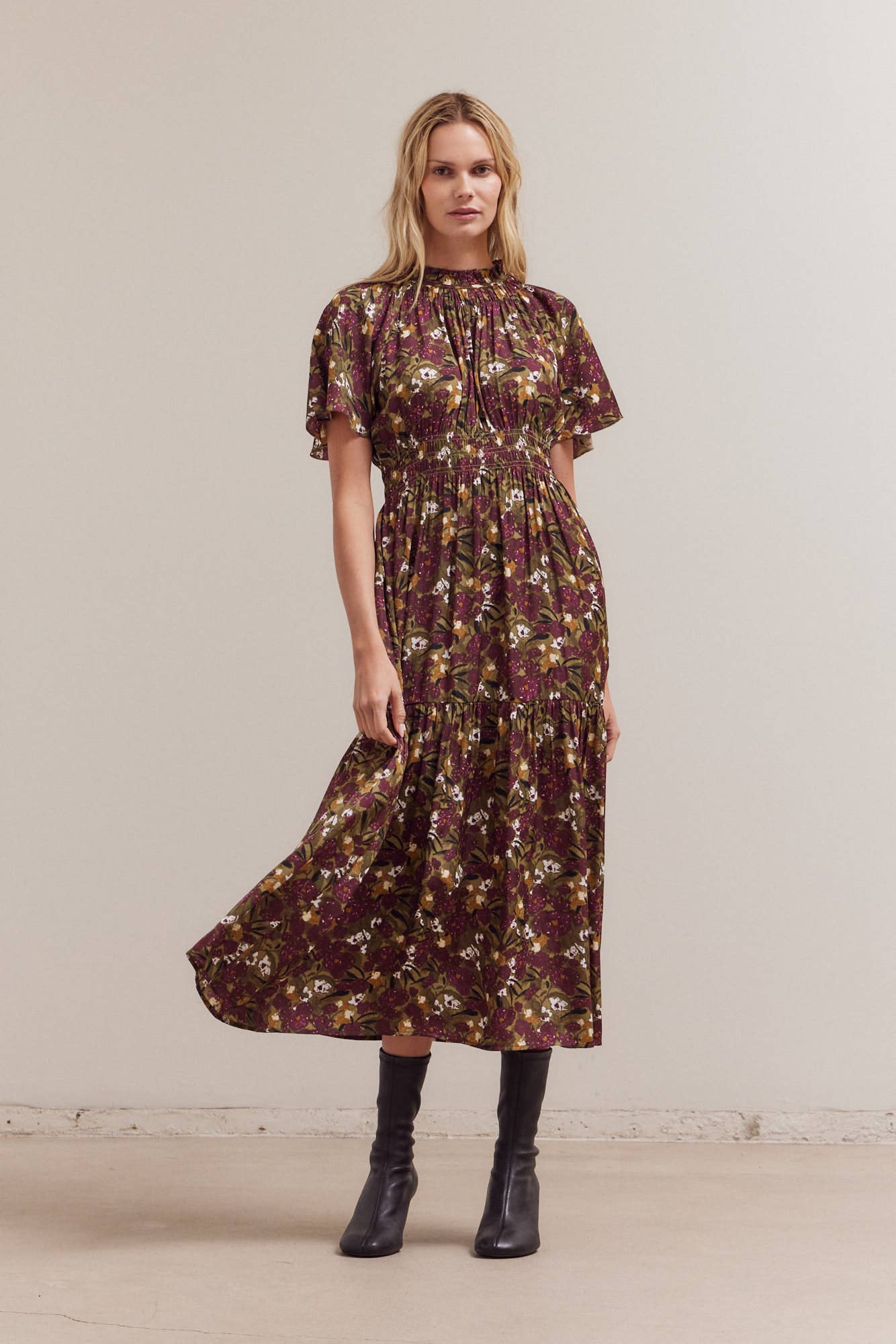 Raglan Sleeve Tier Max Dress