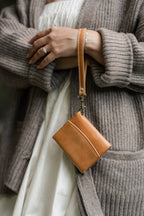 Suri Wallet – Premium leather wallet with wristlet
