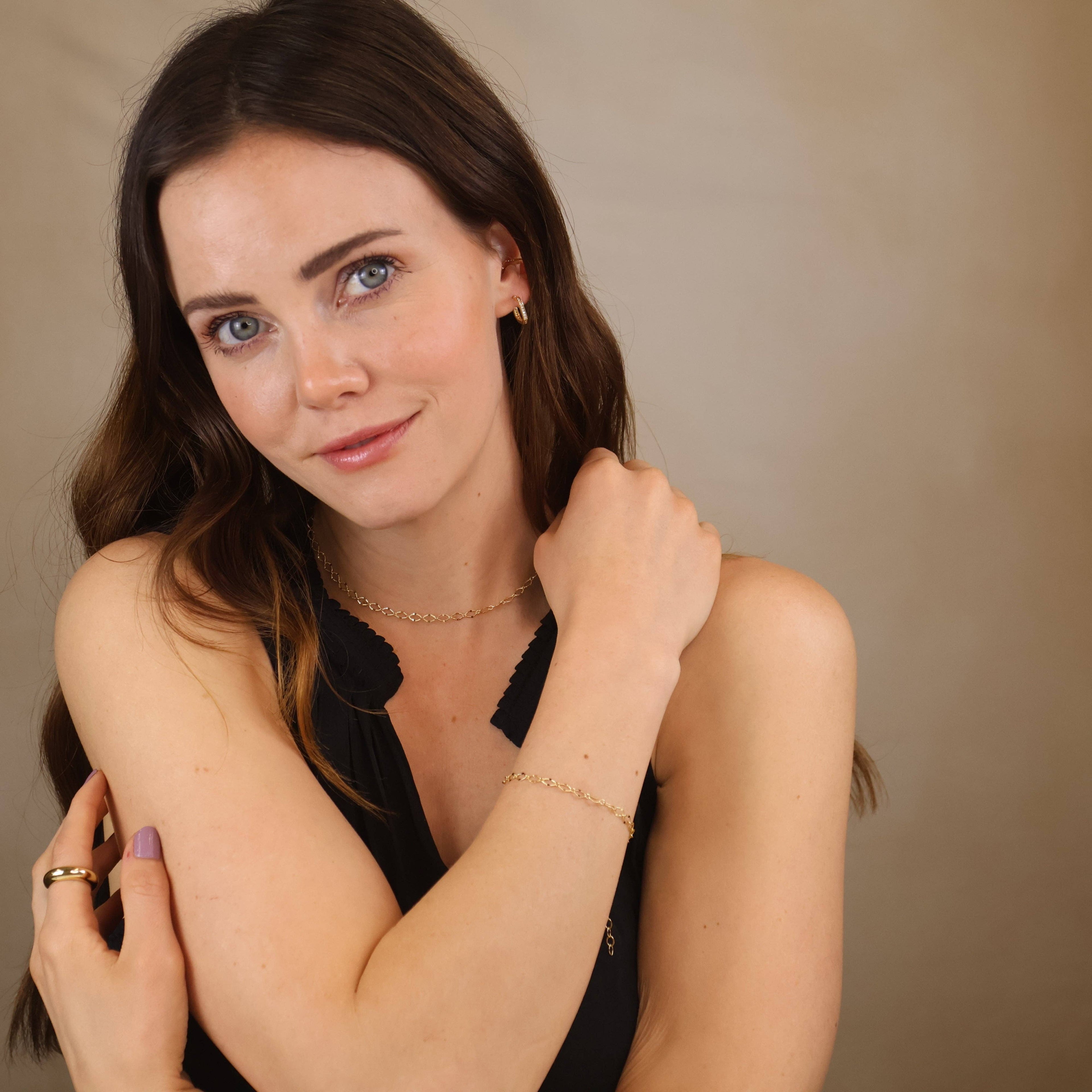 Diamond Cut Detailed Chain Bracelet