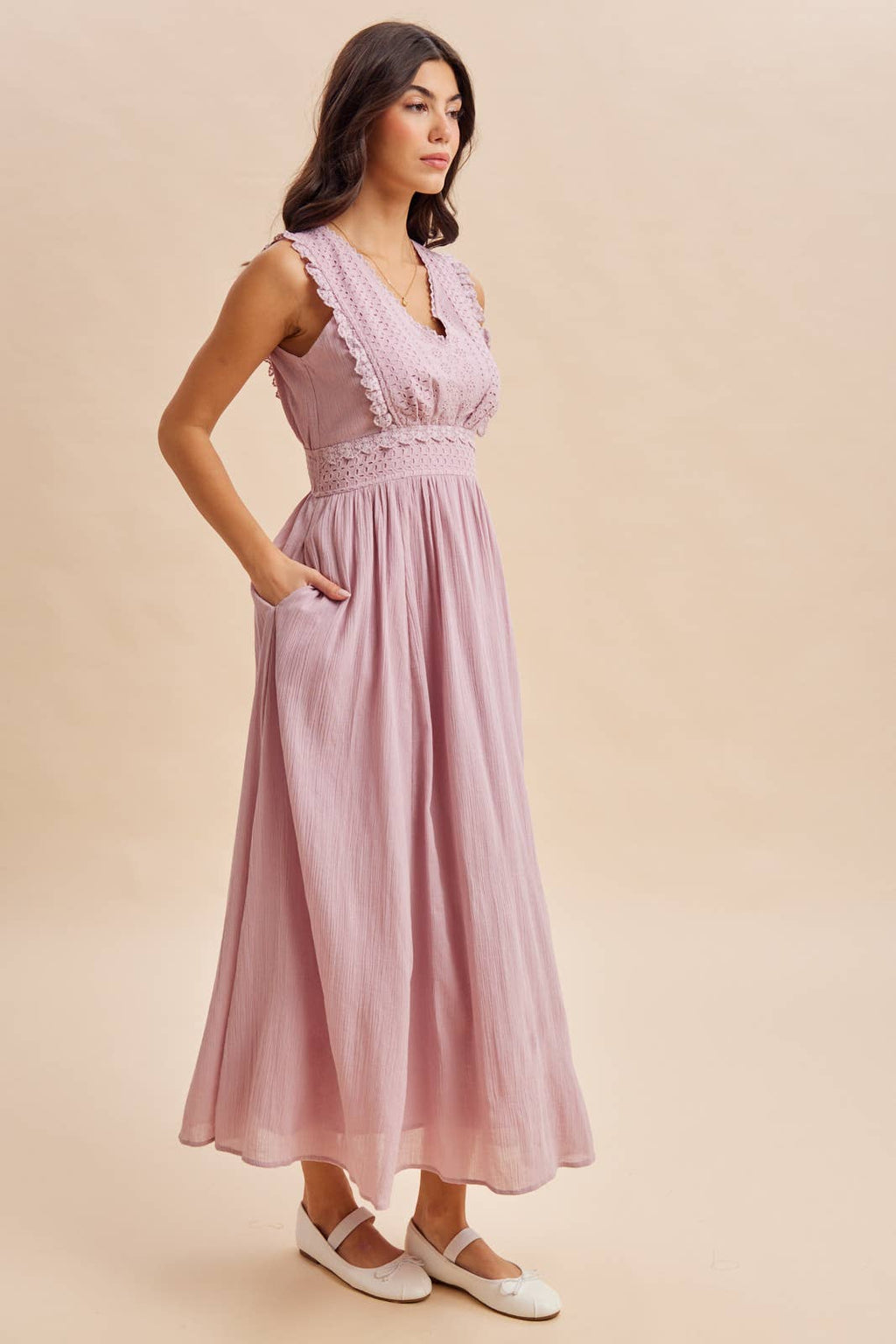 EYELET LACE MAXI DRESS