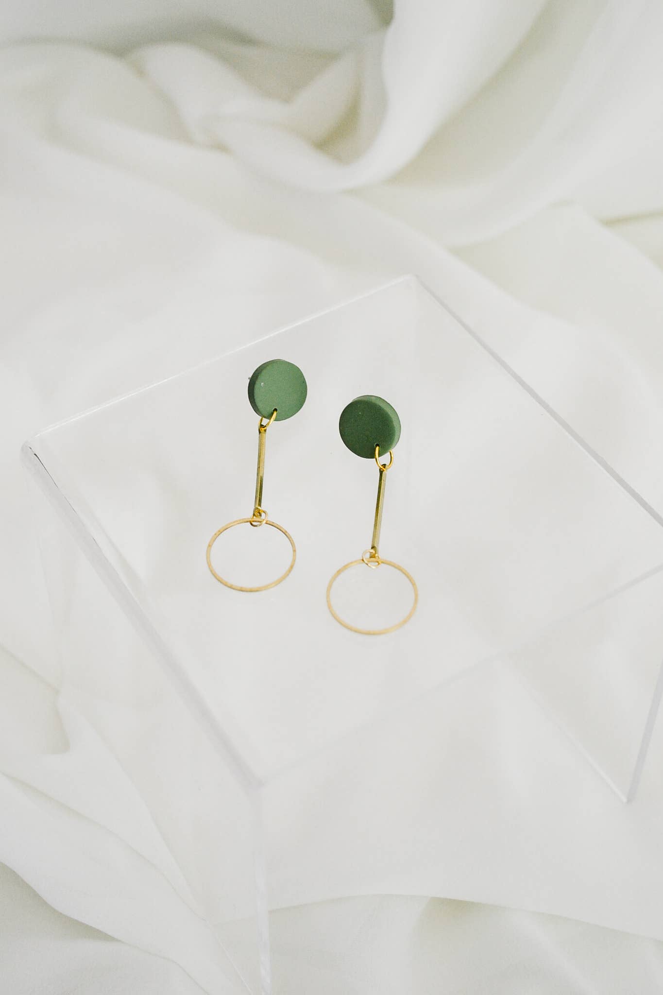 Aeri Drop Earrings