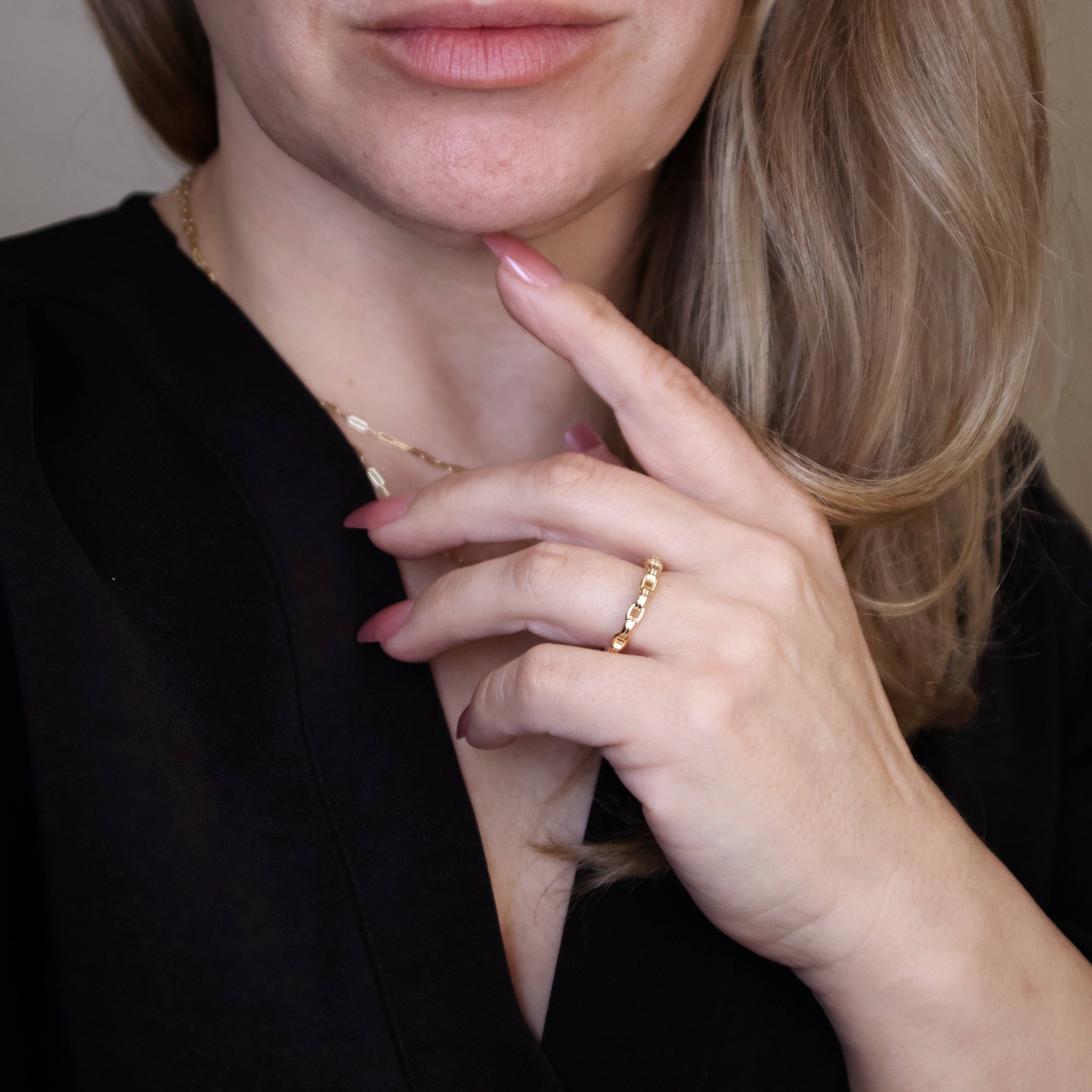 Double Link Chain Band Ring
