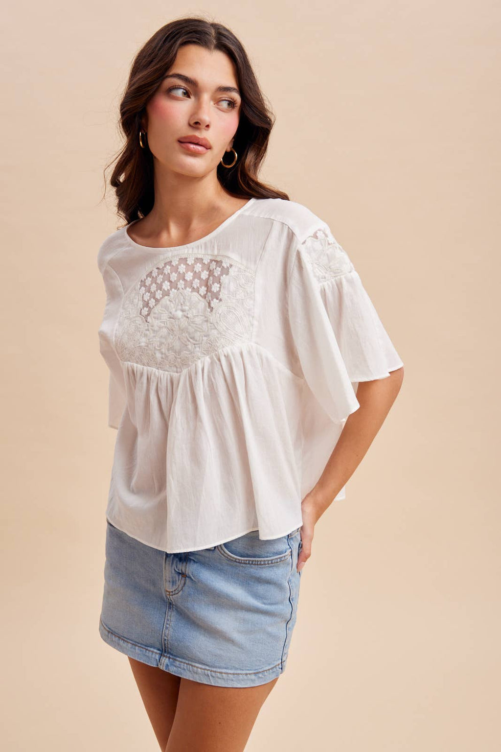 COTTON EMBROIDERED FLUTTER SLEEVE TOP