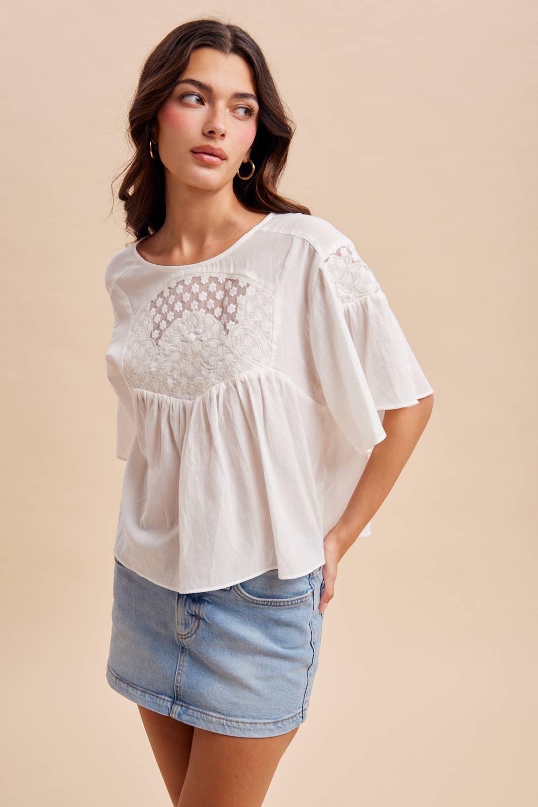 COTTON EMBROIDERED FLUTTER SLEEVE TOP