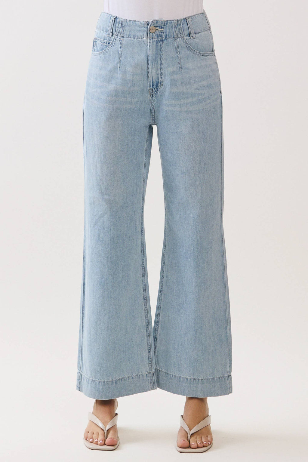 Rosa Light Weight A-Line Darted Jeans