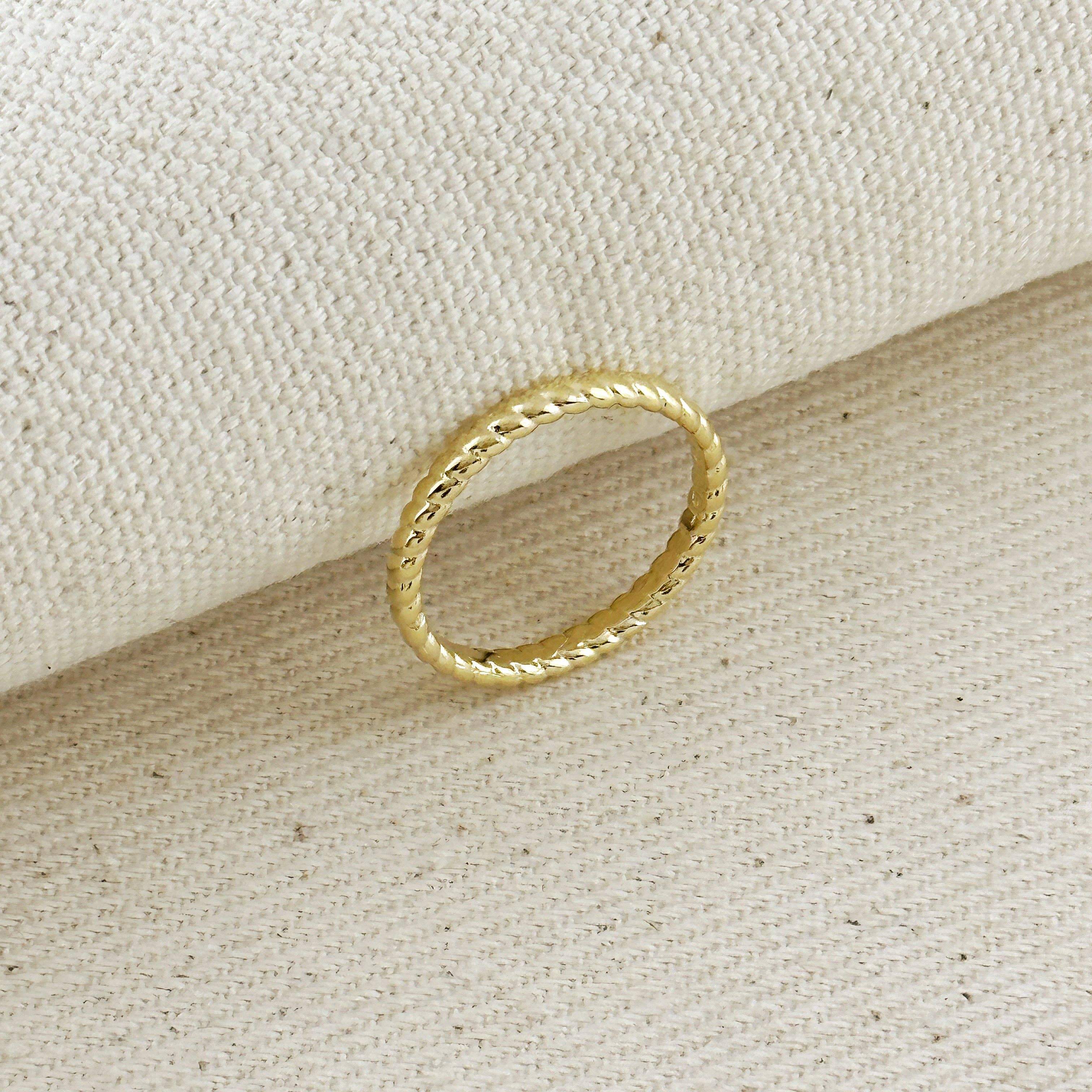 Twisted Design Band Ring