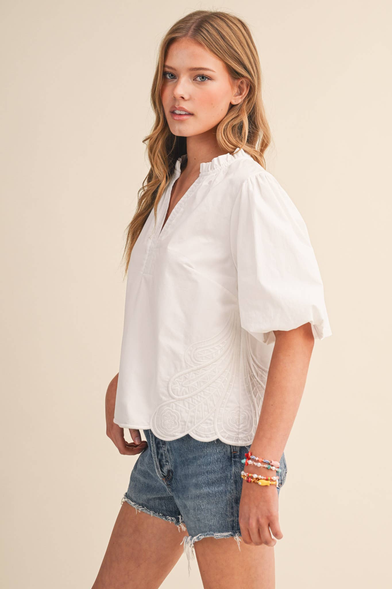Bubble Sleeve Top With Side Embroidery