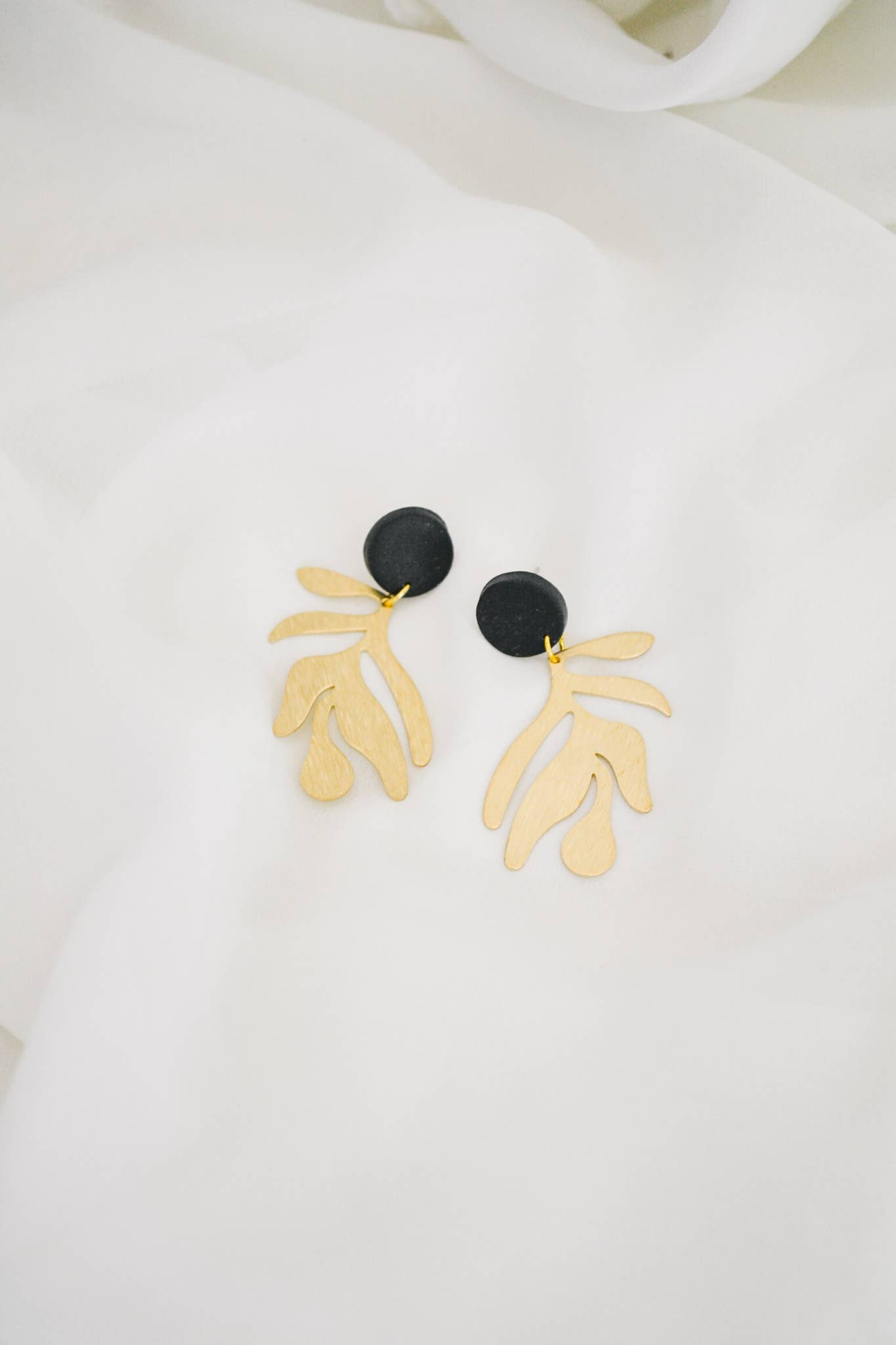 Naia Earrings
