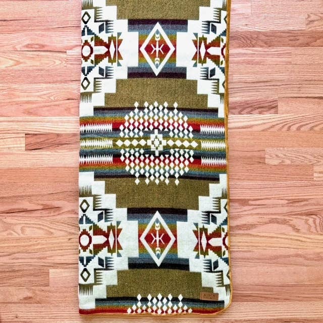 Southwest Alpaca Queen/Throw Blanket – Sandstone Reversible