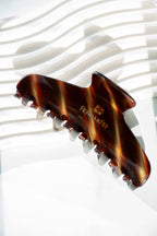 Glamour Grip Wave Claw in Tigers Eye