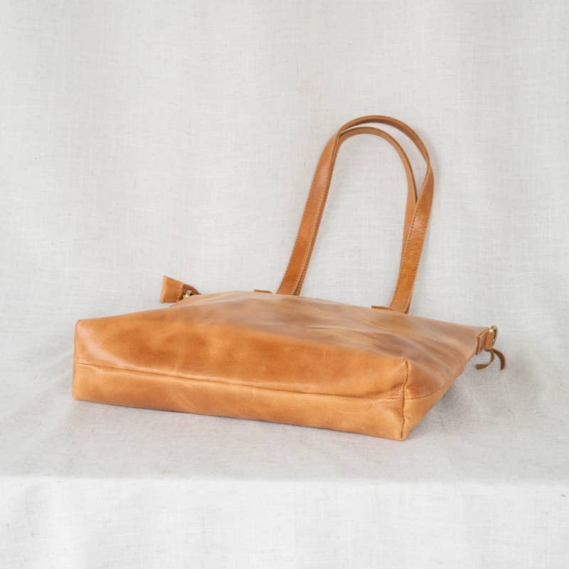 Mid-Sized Zipper Tote