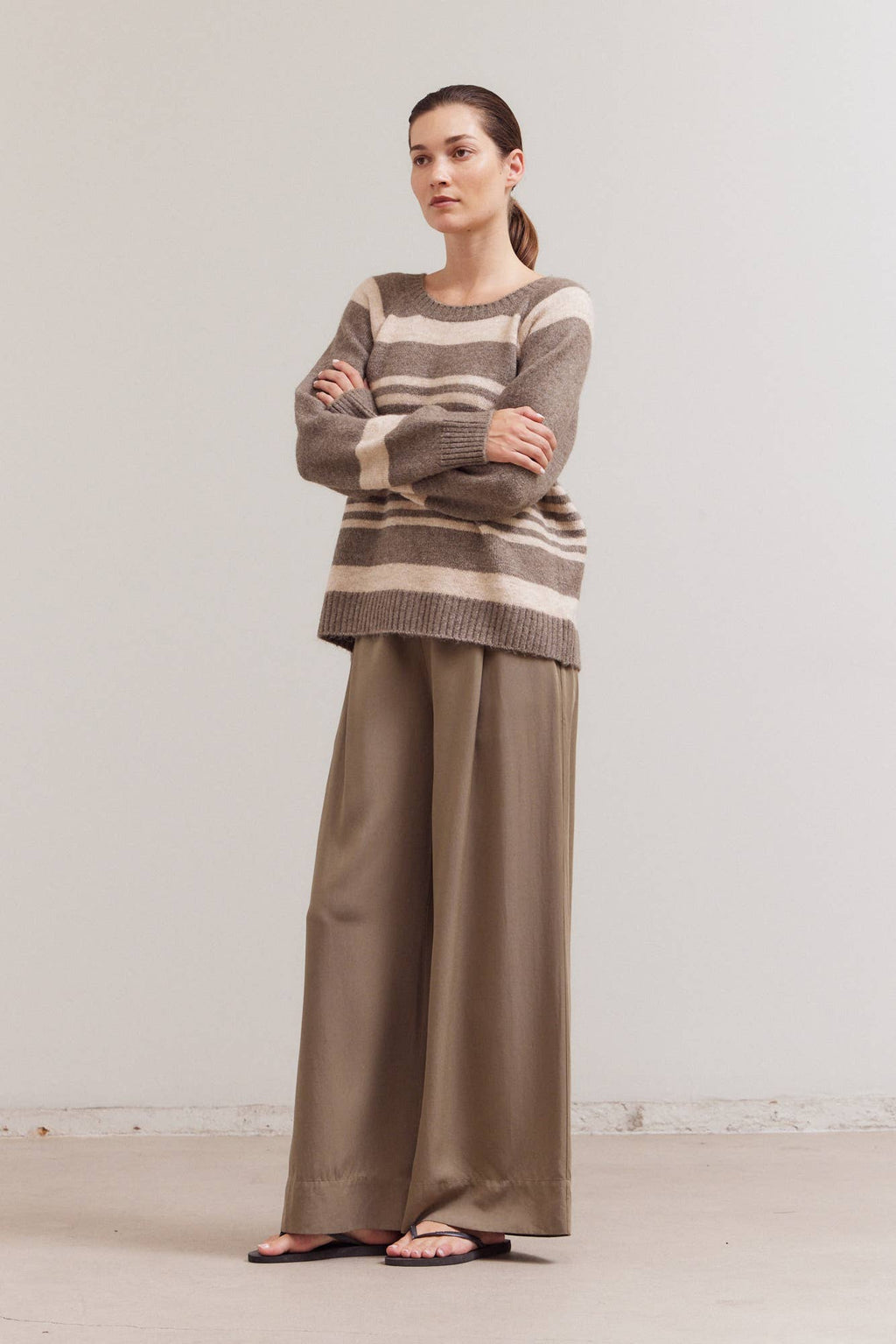 THICK THIN STRIPE SWEATER