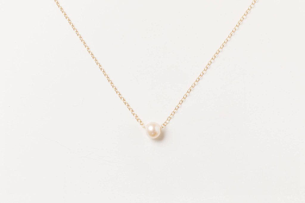 Grit Pearl Necklace