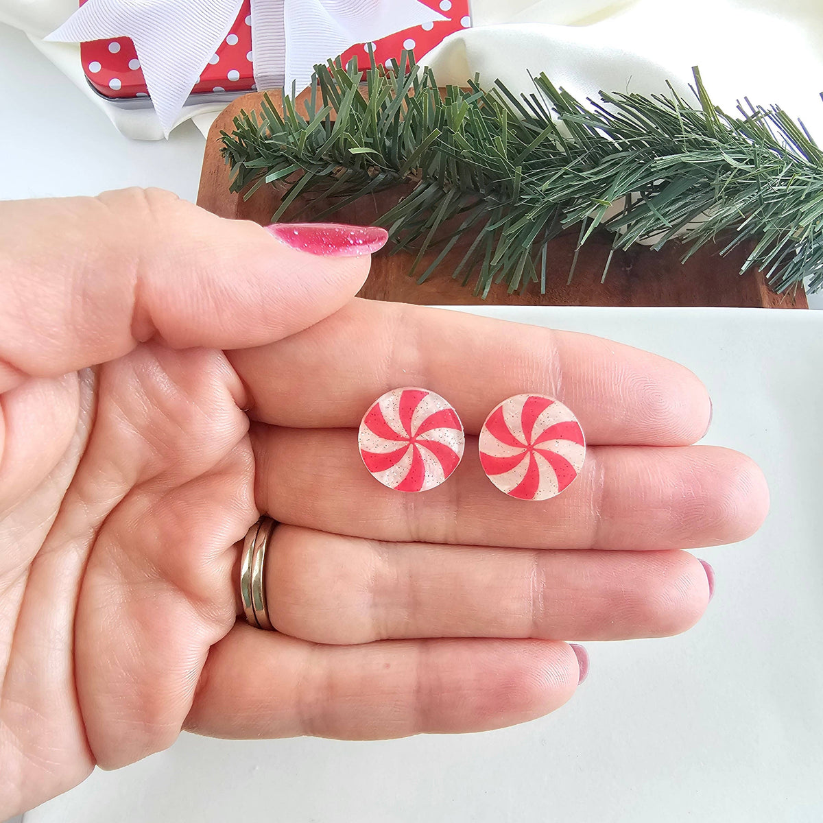 Peppermint Studs
