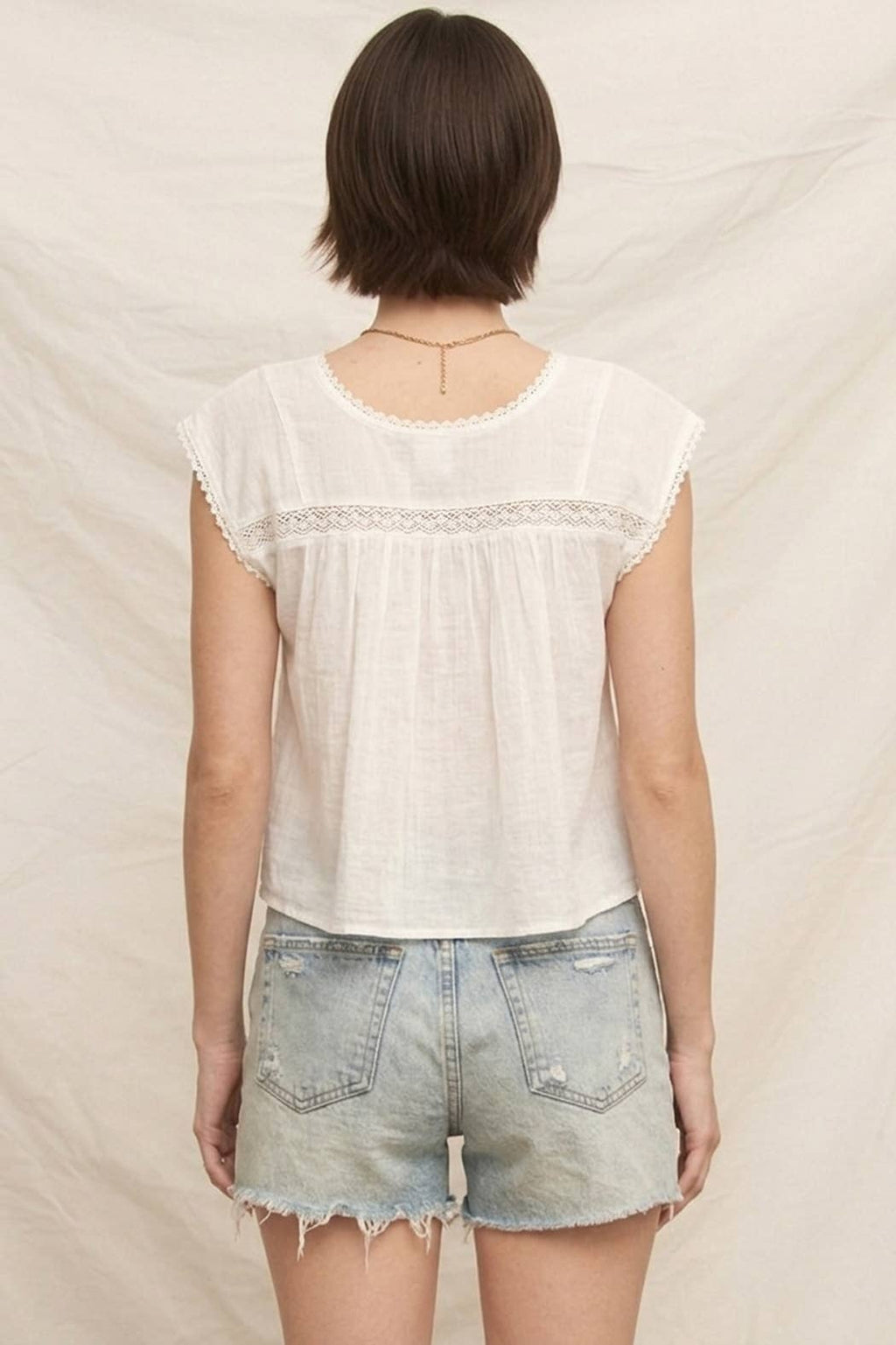 Embroidered Detail Short Sleeve Top