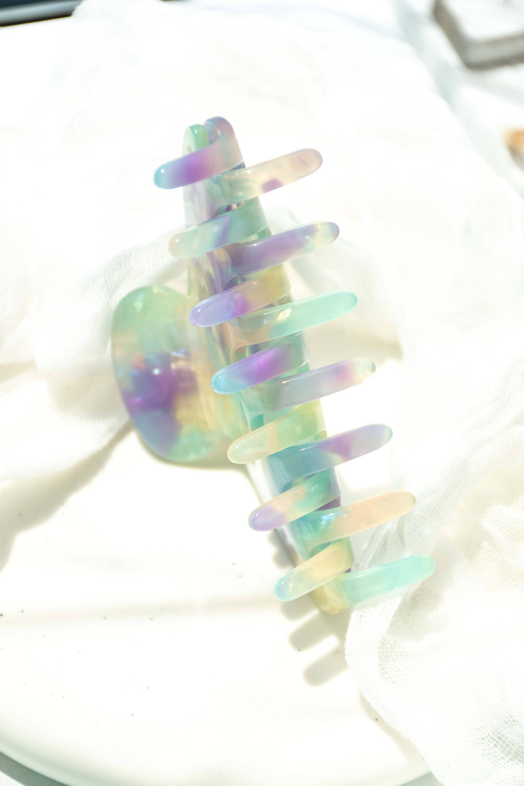 Oval Acetate Hair Claw in Nightshade Nectar