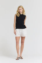BACK SLIT SLEEVELESS TANK TOP