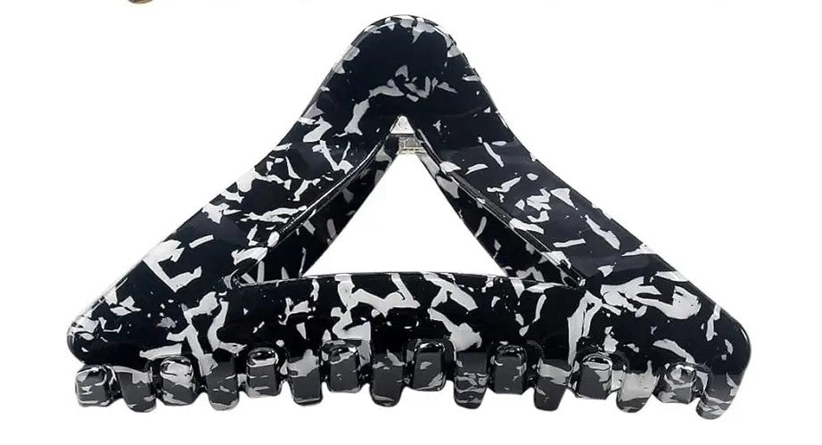Triangle Claw Hair Clip