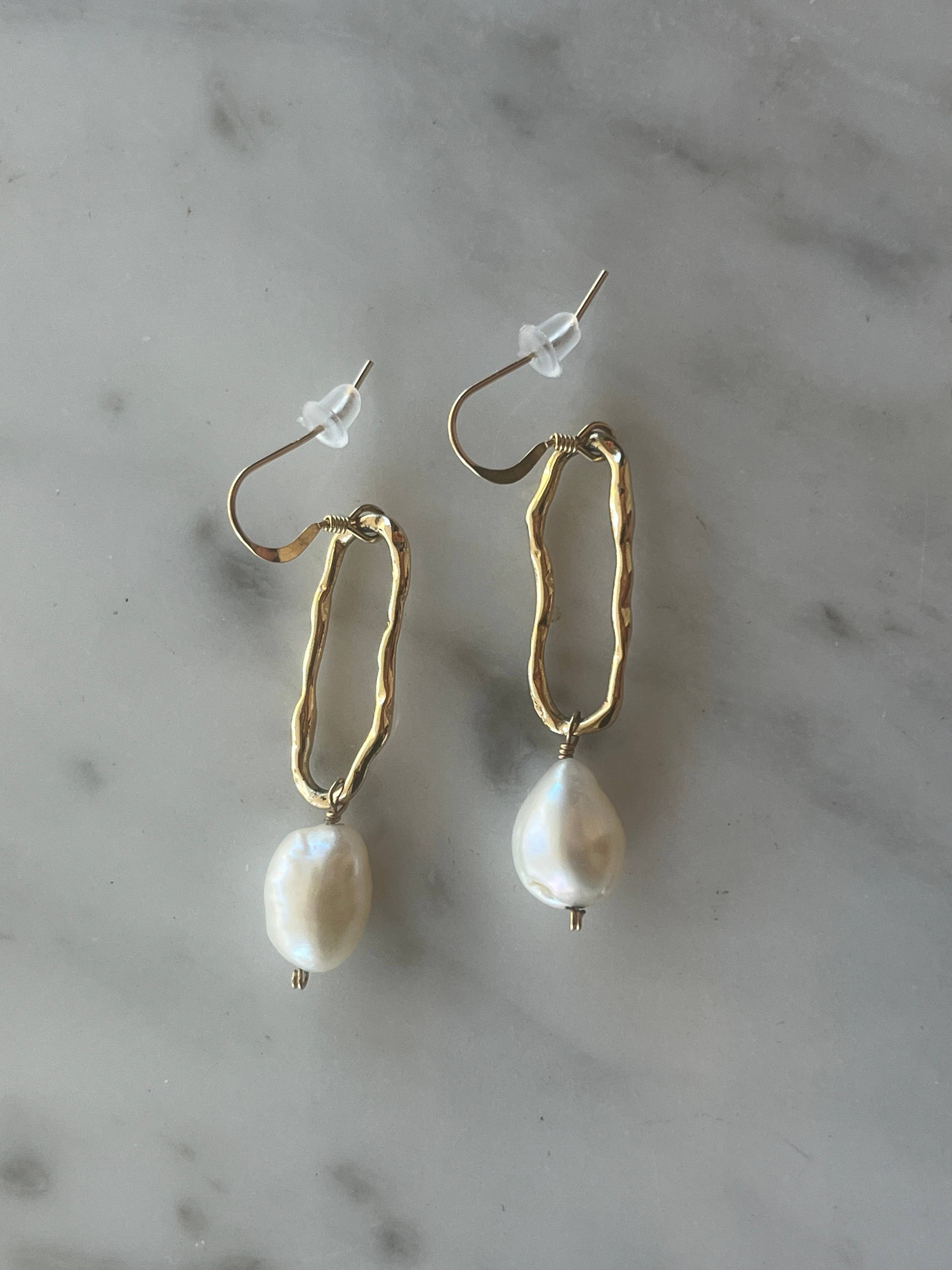 Wabisabi Pearl Dangle Earrings