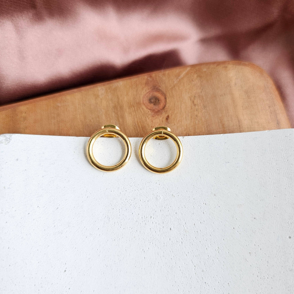 Medium Luxe Gold Oriana Studs