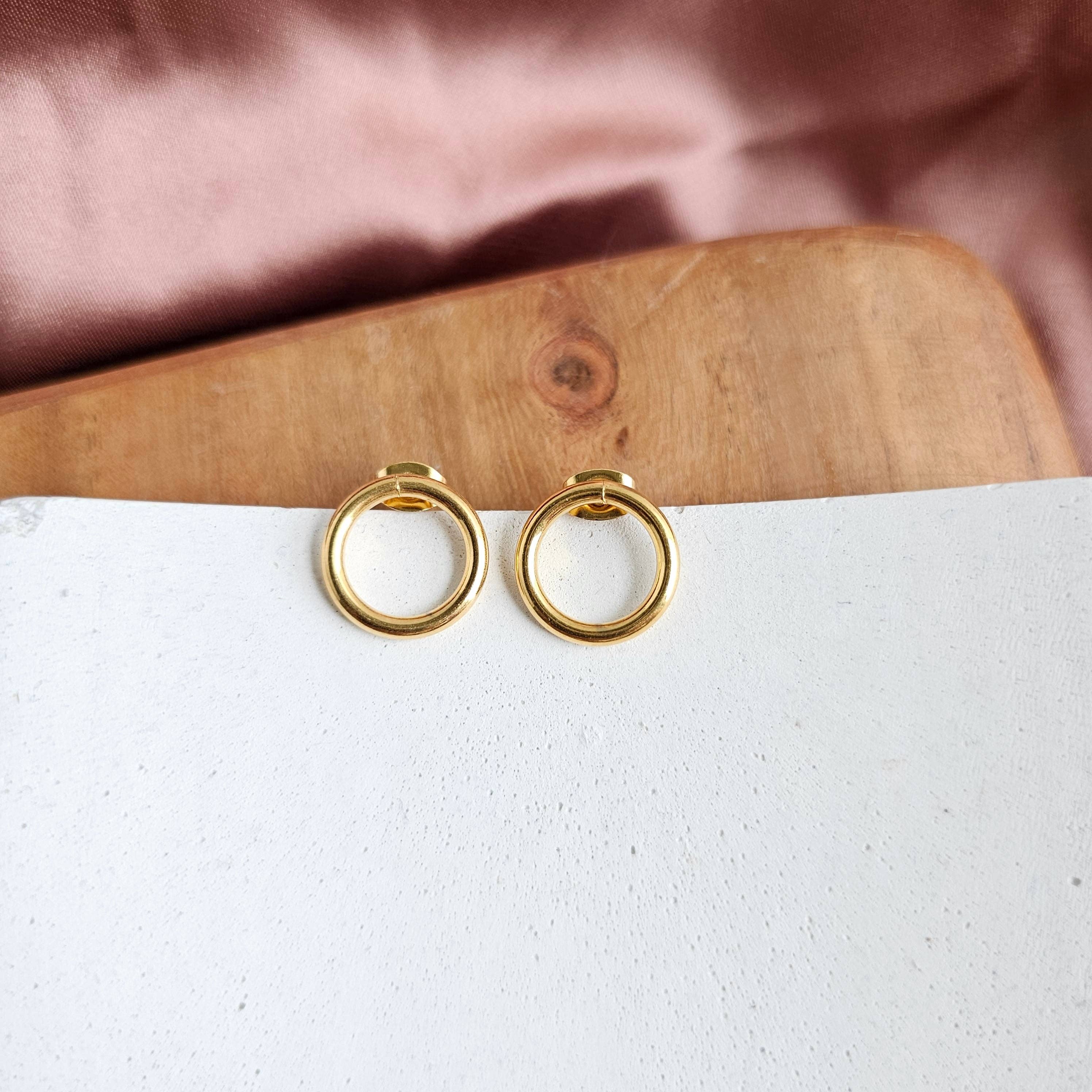 Medium Luxe Gold Oriana Studs