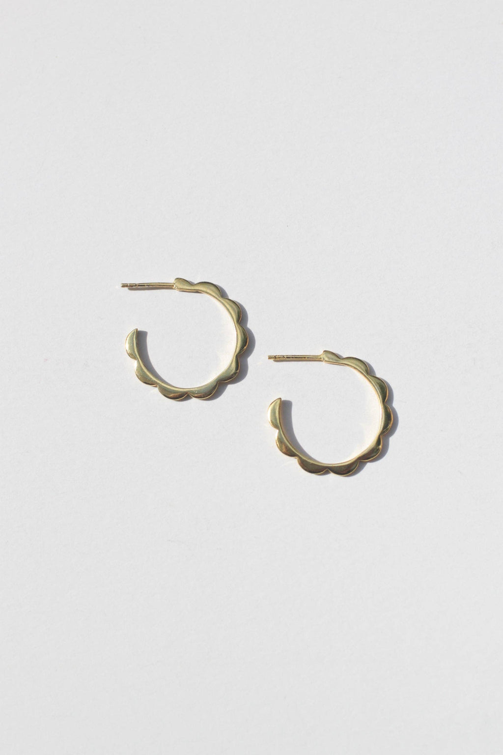 Luxe Gold Scalloped Hoop Earrings