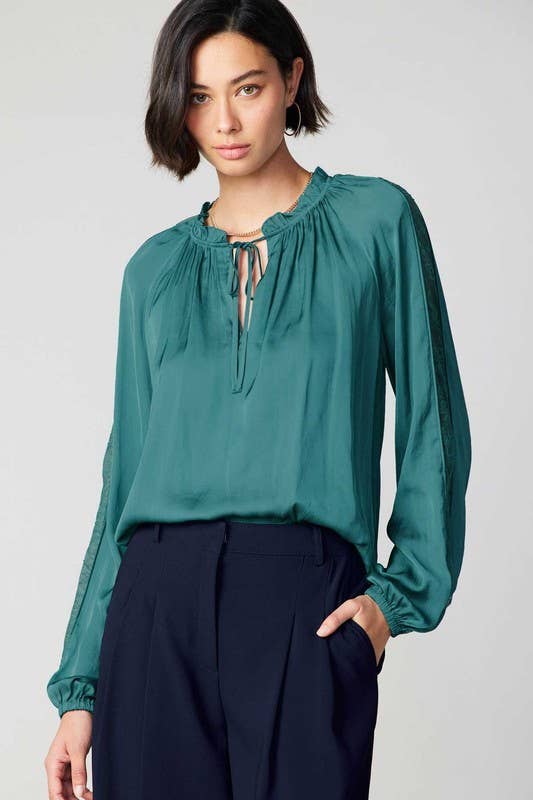 Lace Contrast Sleeve Ruffle Detail Blouse