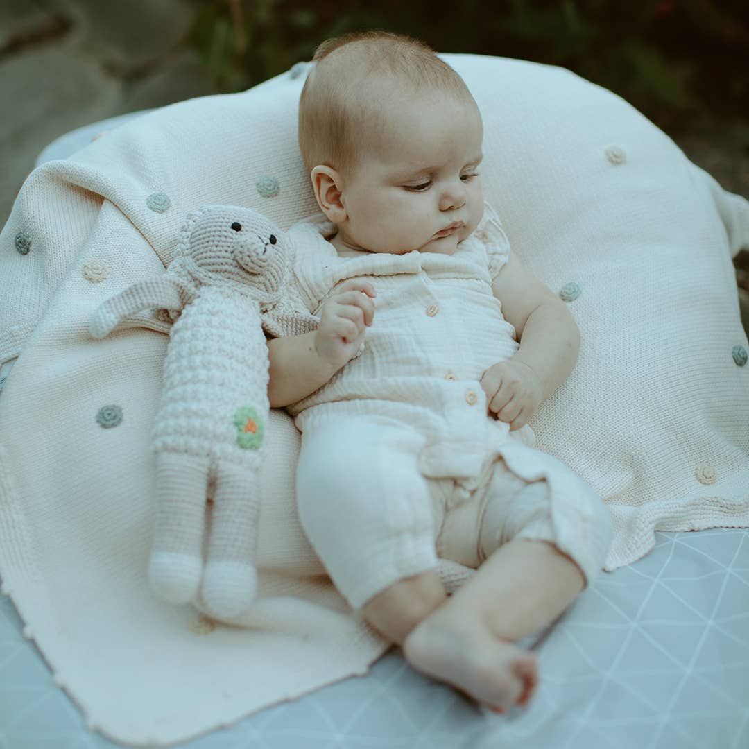 Handmade Knit Baby Blanket - Natural Spotty Blanket